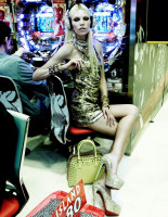 Бразильская модель Алина Вебер в японском Vogue