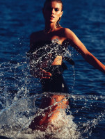 Белорусская модель в немецком Vogue