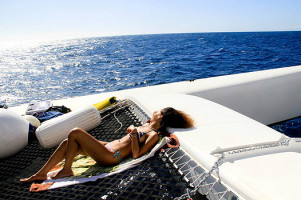 Рианна неплохо развлекается на Гавайях