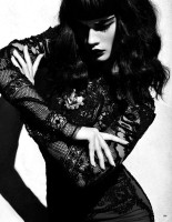 Фотосессия Кристал Ренн в японском Vogue