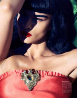 Фотосессия Кристал Ренн в японском Vogue
