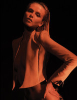 Наташа Поли специально для Antidote