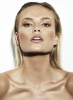 Наташа Поли специально для Antidote