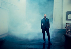 Адам Ливайн специально для Details Magazine