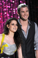 Кристен Стюарт и Крис Хемсворт