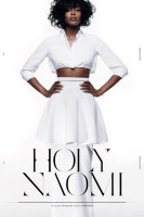 Наоми Кэмпбелл вся в белом