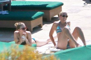 Скарлетт Йоханссон и Бизи Филиппс