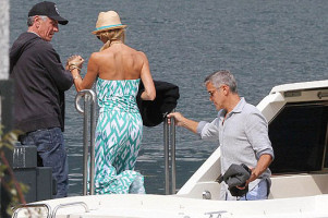 Джордж Клуни и Стейси Киблер отдыхает в Италии