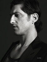 Тони Вард в мексиканском Elle