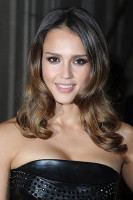 Джессика Альба