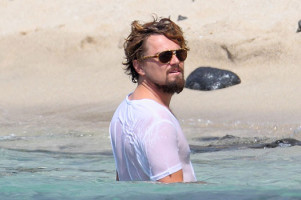 Леонардо ДиКаприо, Эрин Хизертон и Тоби Магуайр отдыхают на Гавайах