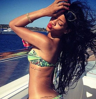 Итальянские каникулы Рианны