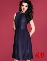 Джессика Стэм в рекламе H&amp;M 