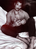 Дэвид Ганди в журнале Man