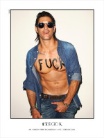 Терри Ричардсон снял Тони Уорда для рекламы Sergio K 