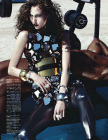 Спортивная фотосессия Карли Клосс