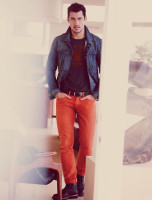 Дэвид Ганди и Магдалена Фраковяк рекламируют Lucky Brand