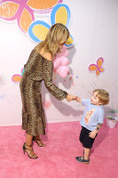 Хайди Клум отправляет всех в детство