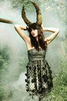 Темная сторона модели  Паулы Будзинской 