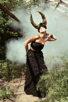 Темная сторона модели  Паулы Будзинской 