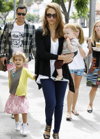 Звездная мама Джессика Альба