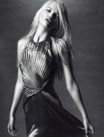 Мужское и женское начало Дафны Гроенфельд 