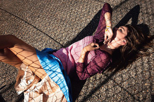 Миранда Керр в образе соседской дечонки