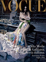Моника Беллуччи в итальянском Vogue