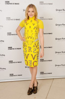 Хлоя Морец попрощалась с детством