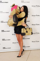 Либерти Росс с медвежонком от Loewe