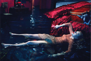 Мокрая фотосессия Натальи Водяновой