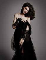 Летиция Каста в журнале i-D