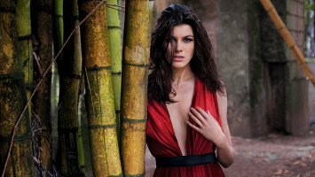 Представлен знаменитый календарь Pirelli на 2013 год