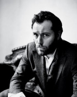 Джуд Лоу в журнале The New York Times Style