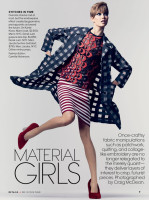 Карли Клосс и Эди Кэмпбелл в американском Vogue