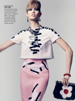 Карли Клосс и Эди Кэмпбелл в американском Vogue