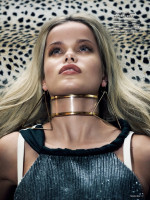 Фрида Аасен в японском Numero