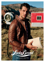 Дэвид Ганди и Изабели Фонтана в рекламе Lucky Brand 