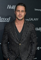 Тейлор Кинни