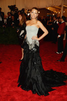 Блейк Лайвли в Gucci