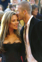 И еще одна улыбка «несмеяны»