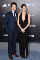 Майлз Теллер и Шейлин Вудли