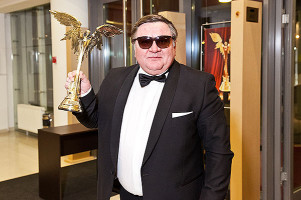 Роман Мадянов