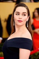 Эмилия Кларк