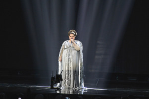 Бойана Стаменов, Сербия