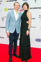 Анатолий Белый со спутницей