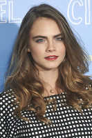 Кара Дельвинь