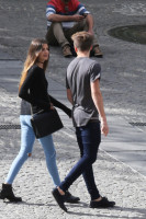 Бруклин Бекхэм с девушкой