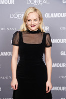 Элизабет Мосс