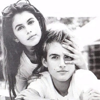 Кайя и Пресли Гербер